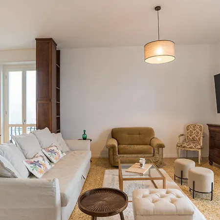 Guesthost - Bright & Scenic Flat 7km From Bellagio