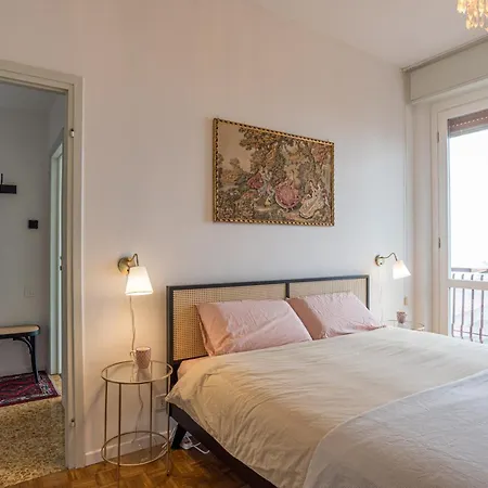 Guesthost - Bright & Scenic Flat 7km From Bellagio דירה