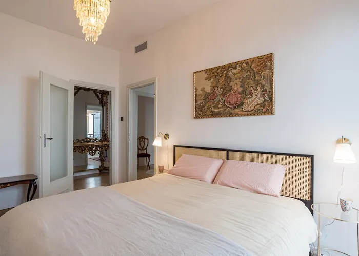 Guesthost - Bright & Scenic Flat 7km From Bellagio Апартаменты *